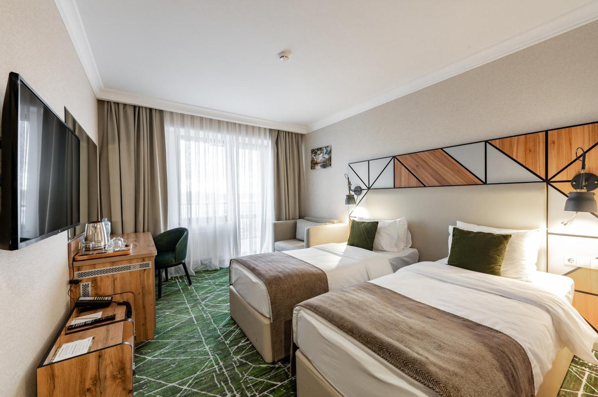 מלון Wyndham Garden Burabay מראה חיצוני תמונה