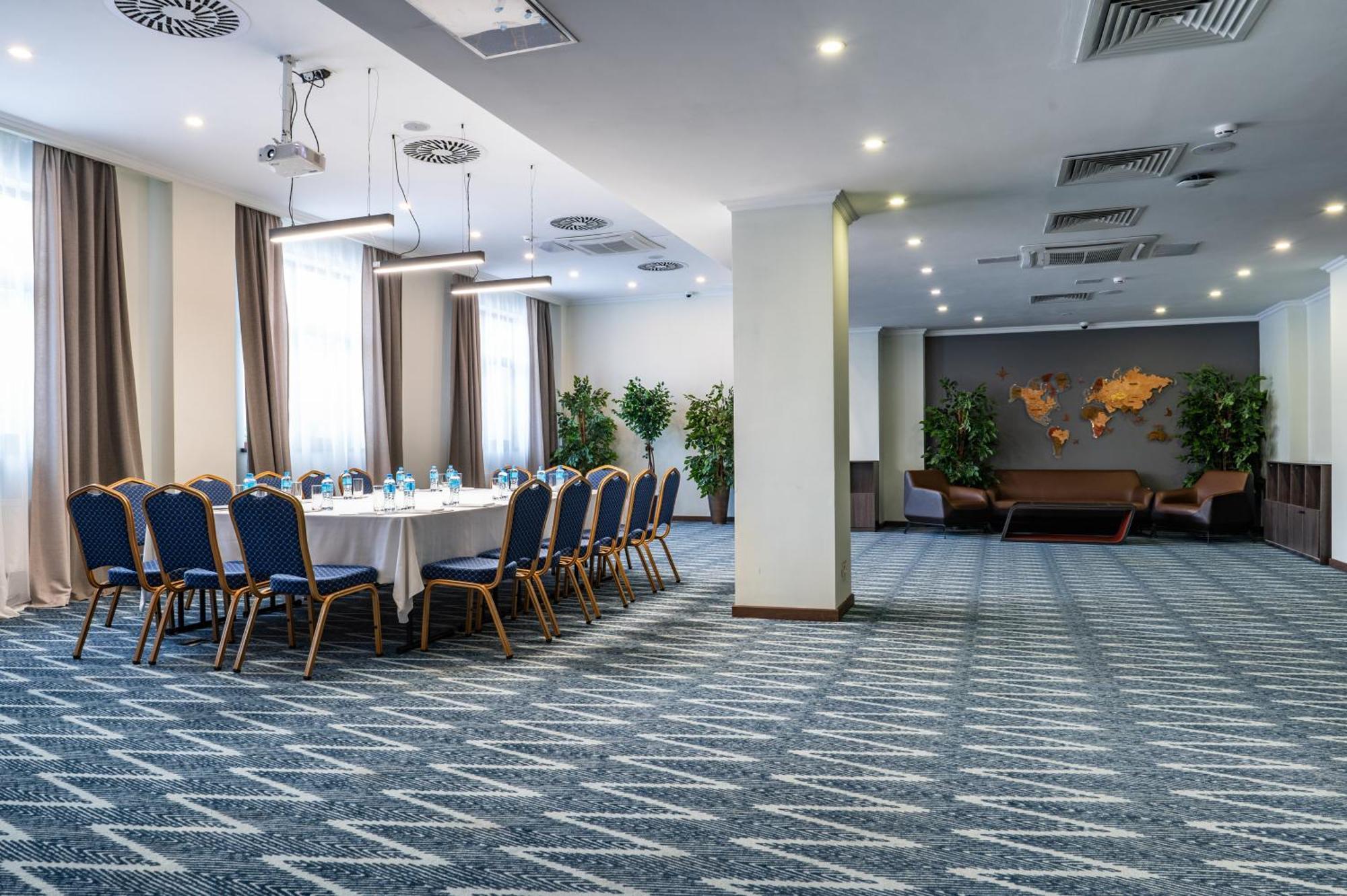 מלון Wyndham Garden Burabay מראה חיצוני תמונה