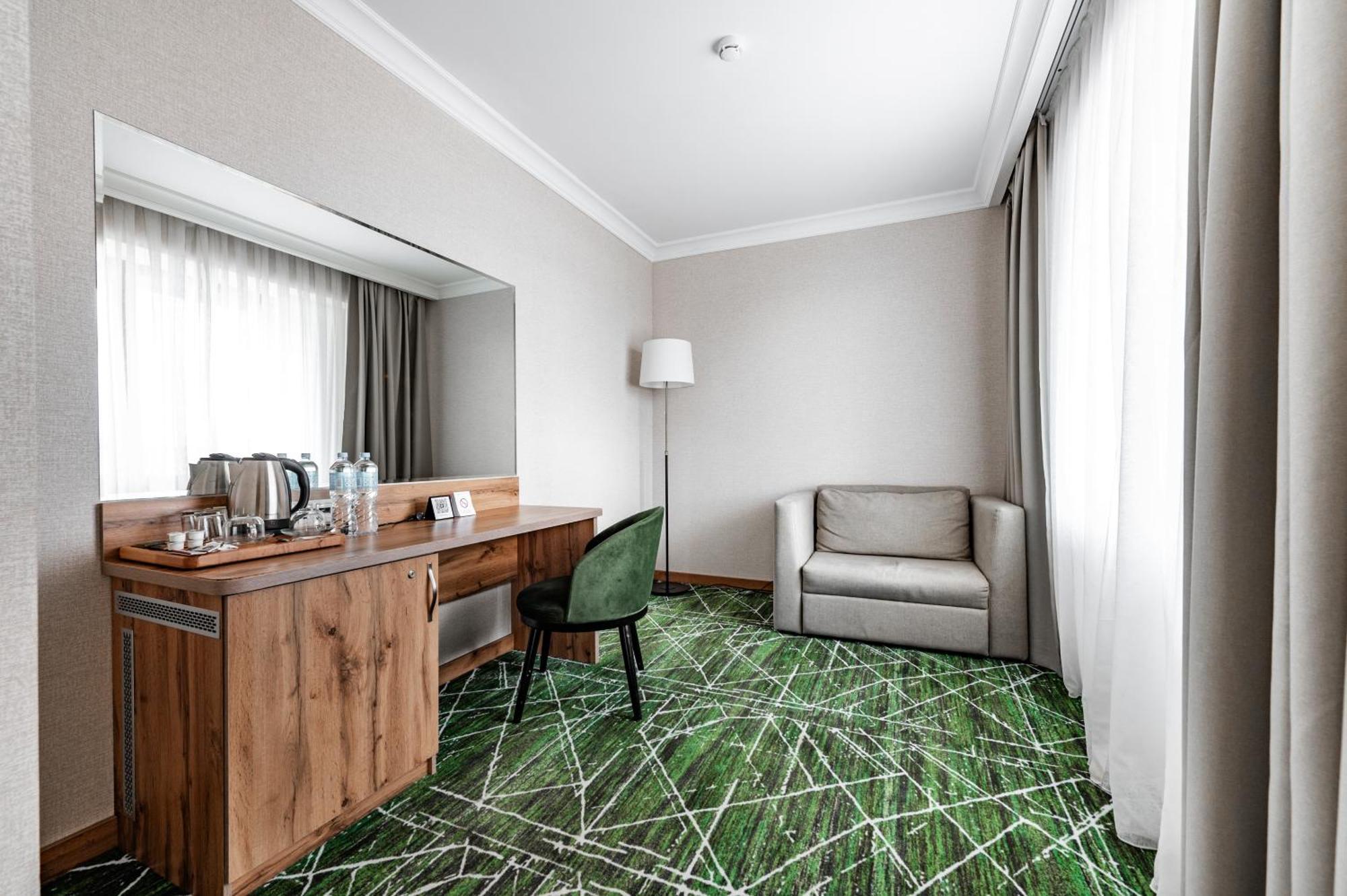 מלון Wyndham Garden Burabay מראה חיצוני תמונה